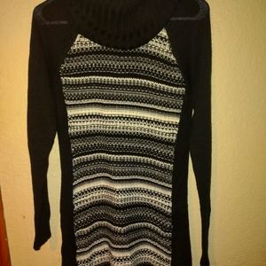 Falls Creek black, white Cowl neck sweater